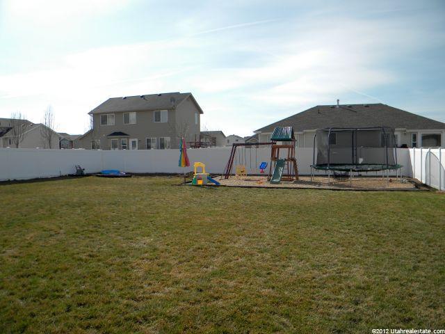 102 E 2200 S, Clearfield, UT 84015 — photo 12