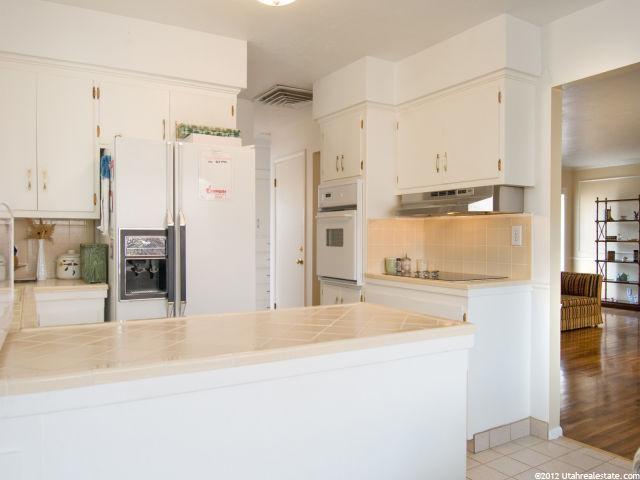 208 E 750 N, Bountiful, UT 84010 — photo 7