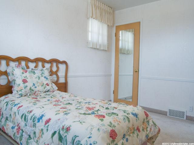 208 E 750 N, Bountiful, UT 84010 — photo 9