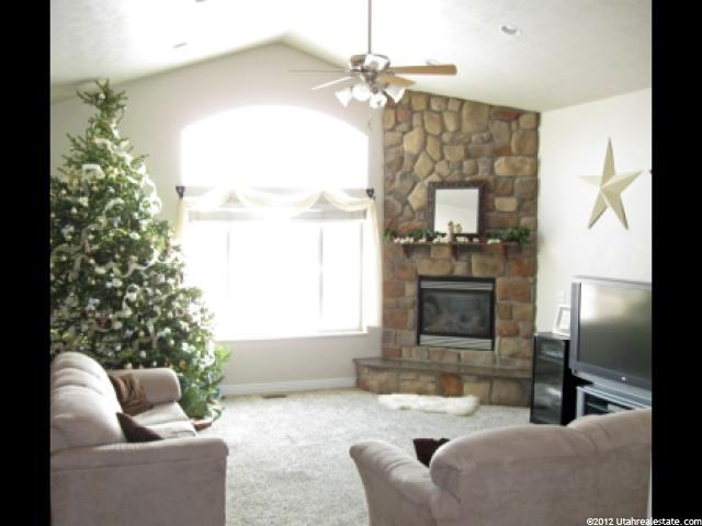 407 S 1350 W, Farmington, UT 84025 — photo 2