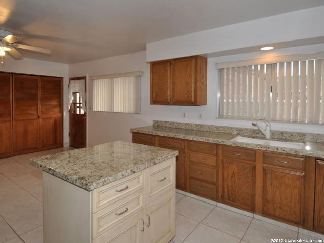 5976 S 200 E, Murray, UT 84107 — photo 8