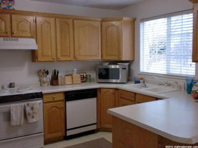 3321 N 1050 E, Layton, UT 84041 — photo 4