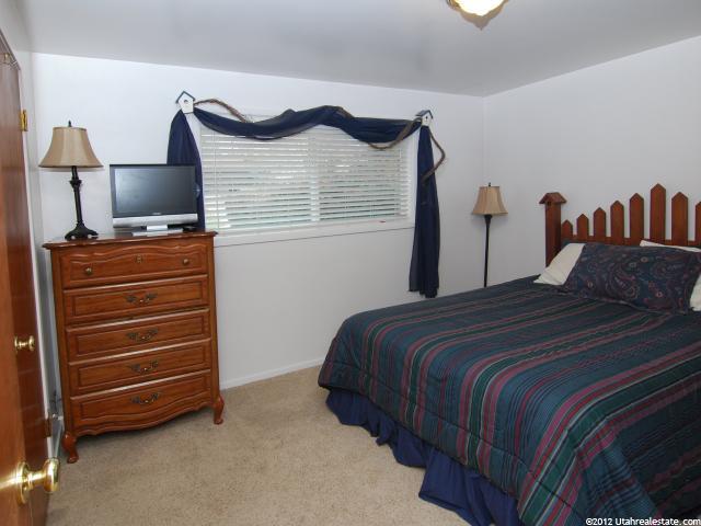 565 E 3050 N, North Ogden, UT 84414 — photo 4