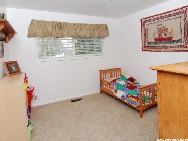 565 E 3050 N, North Ogden, UT 84414 — photo 6