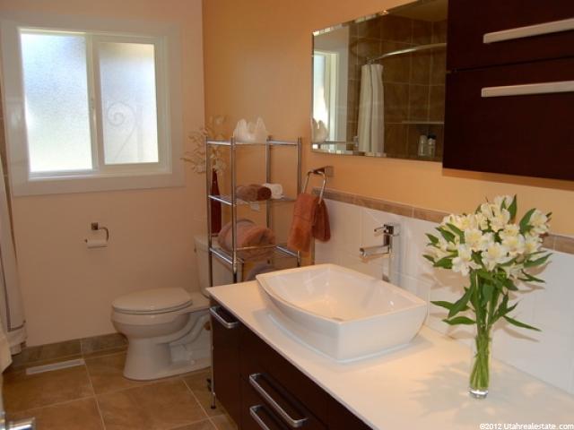 1170 S 400 W, Bountiful, UT 84010 — photo 9
