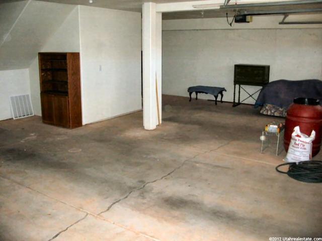 83 S 2110 Cir E, St. George, UT 84790 — photo 12