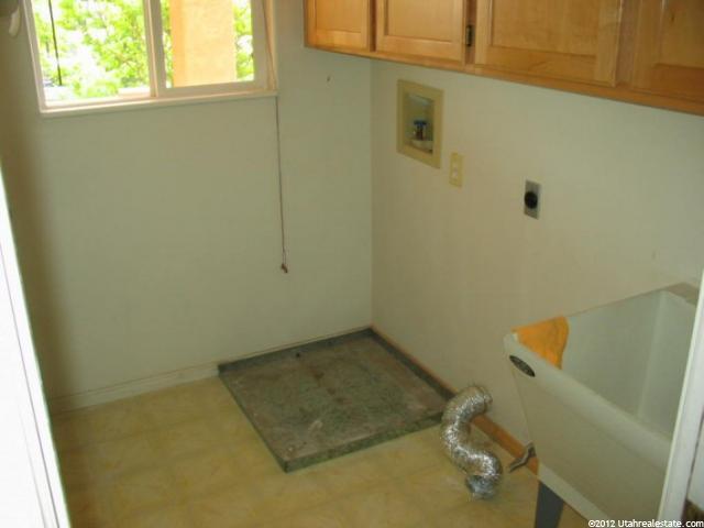 83 S 2110 Cir E, St. George, UT 84790 — photo 7