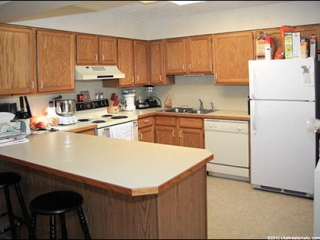 188 E 2050 S #B-2, Bountiful, UT 84010 — photo 4