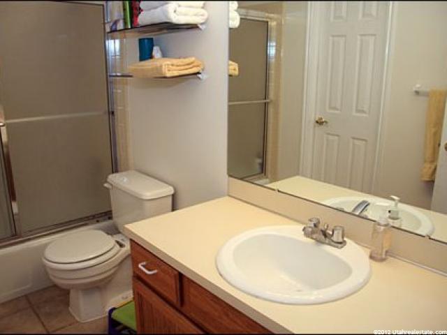 188 E 2050 S #B-2, Bountiful, UT 84010 — photo 6