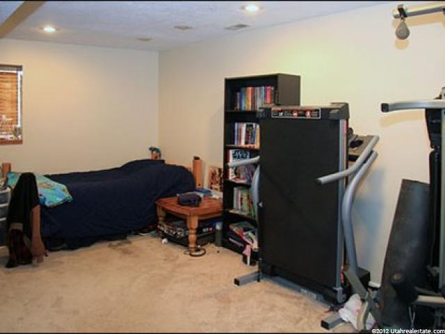 188 E 2050 S #B-2, Bountiful, UT 84010 — photo 8