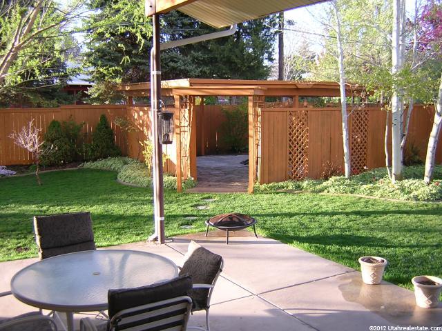 863 Elm St, Layton, UT 84041 — photo 8