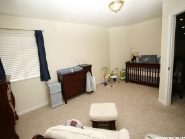 1083 E Larkspur Dr, Sandy, UT 84094 — photo 7