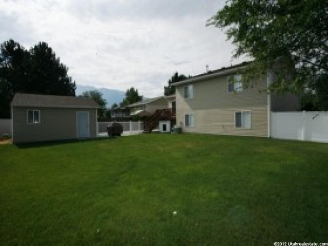 1083 E Larkspur Dr, Sandy, UT 84094 — photo 10