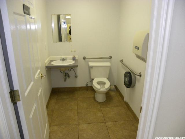 120 N 800 E, Hyrum, UT 84319 — photo 3