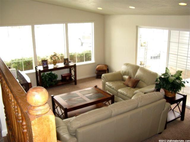 612 S 200 W, Providence, UT 84332 — photo 4