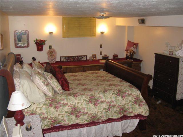 612 S 200 W, Providence, UT 84332 — photo 8