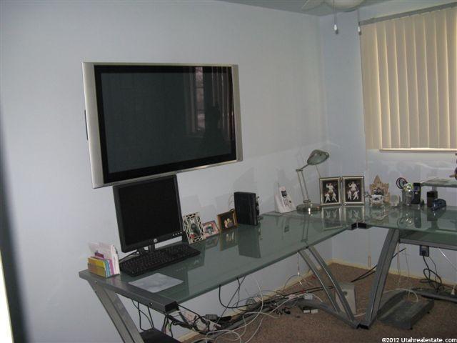 612 S 200 W, Providence, UT 84332 — photo 10