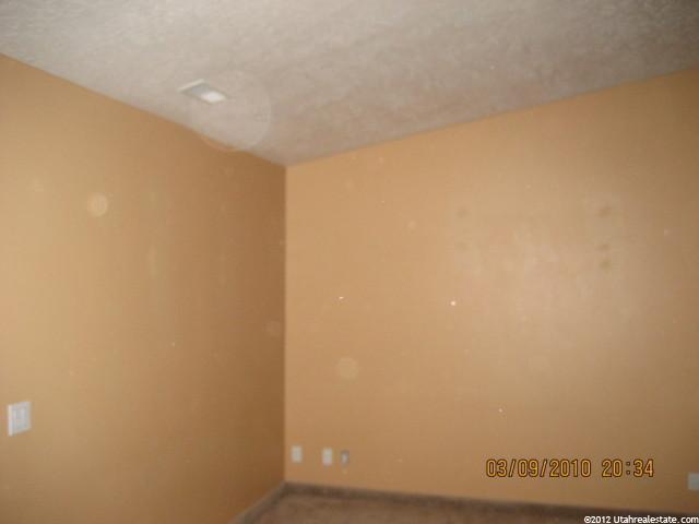 316 N Main St, Leeds, UT 84746 — photo 7