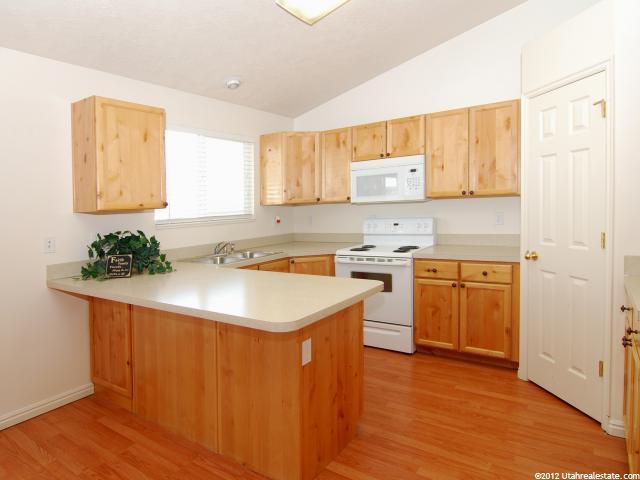 5983 S 3200 W, Roy, UT 84067 — photo 4
