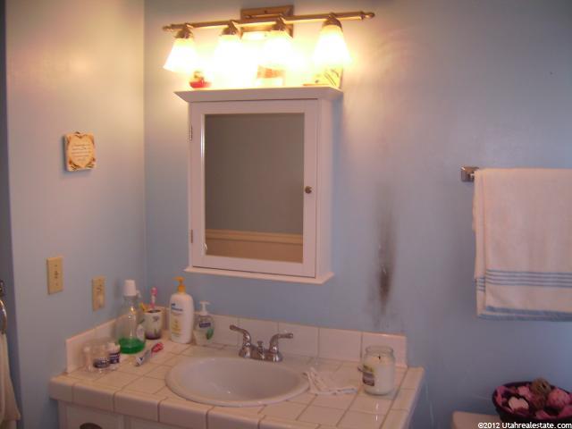 5941 S 3975 W, Roy, UT 84067 — photo 7