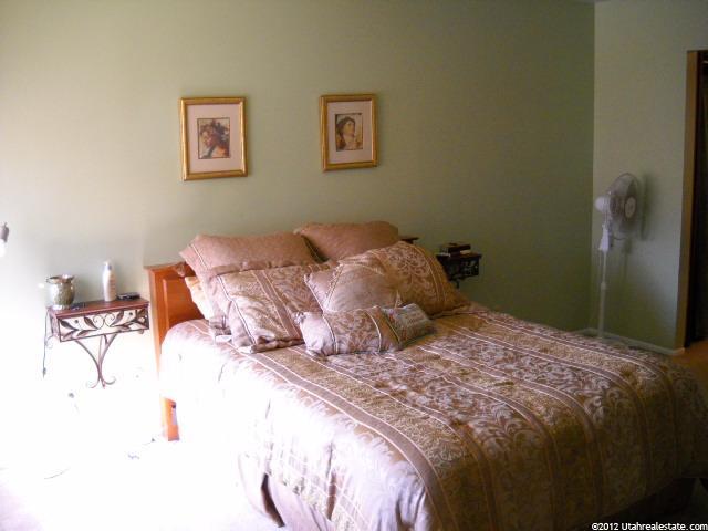 329 E Peach Ln S, Bountiful, UT 84010 — photo 7