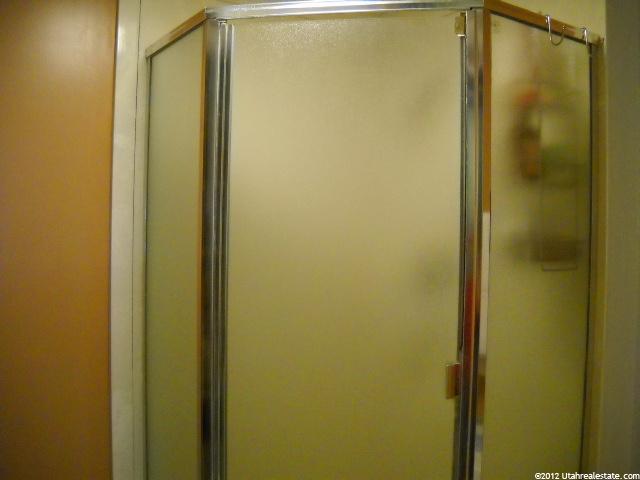 329 E Peach Ln S, Bountiful, UT 84010 — photo 9