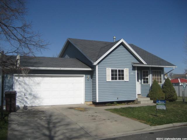 849 Sunflower Dr, Ogden, UT 84404 — photo 2