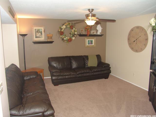 1194 N 250 W, Layton, UT 84041 — photo 2