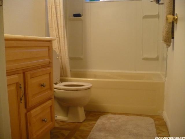227 W 1310 N, Orem, UT 84057 — photo 7