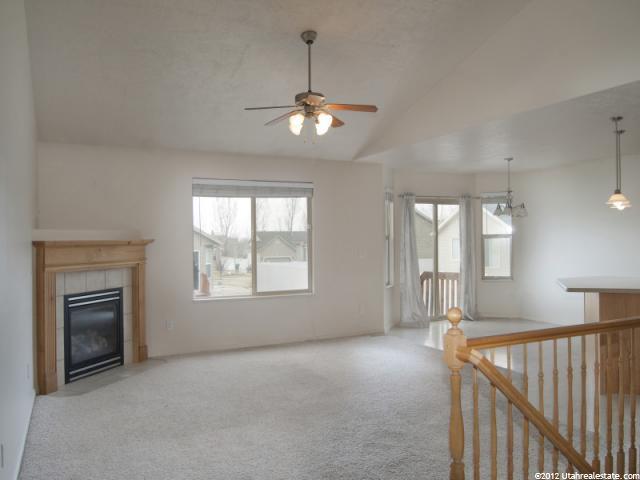 328 E 1525 N, Layton, UT 84041 — photo 6
