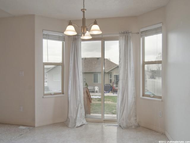 328 E 1525 N, Layton, UT 84041 — photo 8
