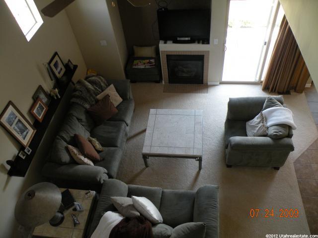 709 E Timbercraft Ln, Midvale, UT 84047 — photo 4