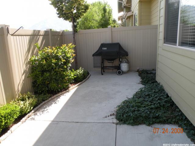 709 E Timbercraft Ln, Midvale, UT 84047 — photo 9