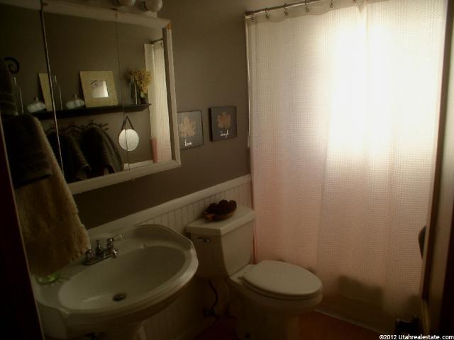 16 S 200 W, Willard, UT 84340 — photo 4