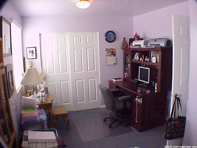 672 W Kit Carson Cir, Centerville, UT 84014 — photo 7