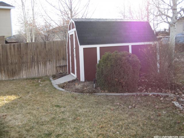 346 E Annalyn Cir, Sandy, UT 84070 — photo 10