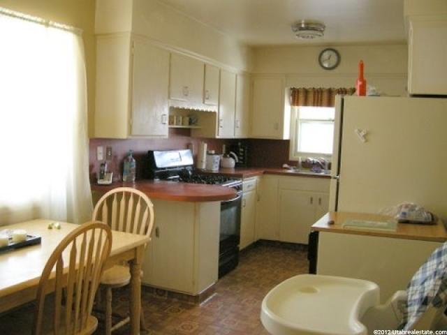 5264 S 2050 W, Roy, UT 84067 — photo 3