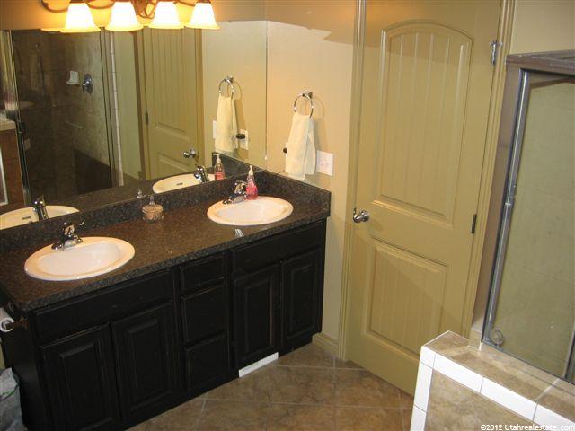 787 W 25 N, Clearfield, UT 84015 — photo 3