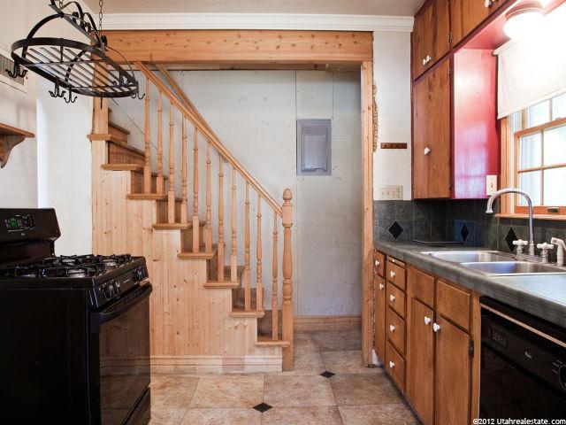 1115 S Main St, Bountiful, UT 84010 — photo 7