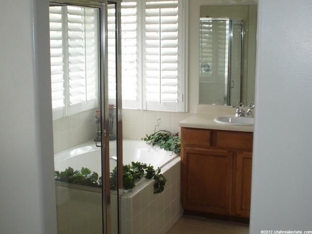 1334 N 2195 W, Clinton, UT 84015 — photo 7