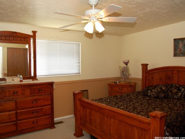 1394 S Marilyn Dr, Syracuse, UT 84075 — photo 7