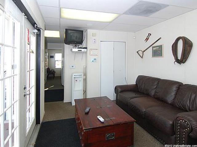 1720 N Main St E, Layton, UT 84041 — photo 10