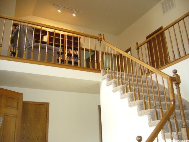 8936 S Shady Meadow Dr E, Sandy, UT 84093 — photo 3