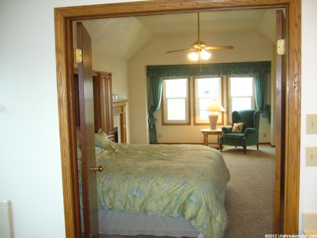 8936 S Shady Meadow Dr E, Sandy, UT 84093 — photo 7