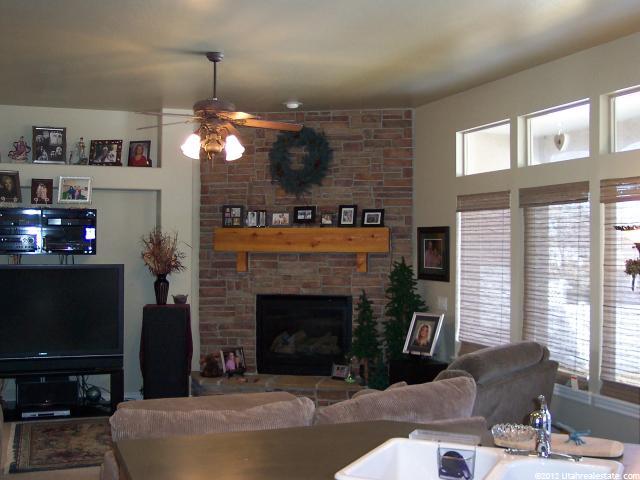 397 E Sandy Oaks Dr, Sandy, UT 84070 — photo 9
