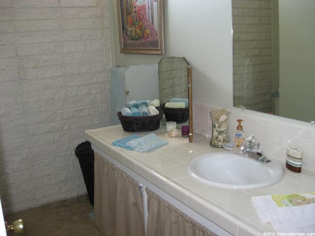 861 E Baker (7010) Dr S, Midvale, UT 84047 — photo 6