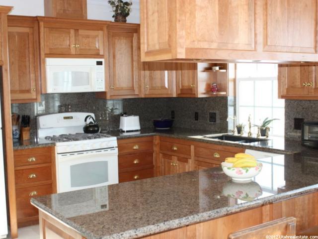 1580 E Crescent Dr S, Park City, UT 84098 — photo 6