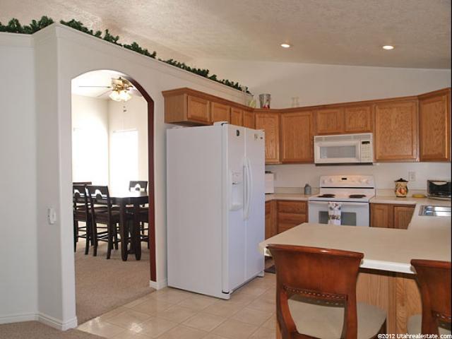 5317 S 4150 W, Roy, UT 84067 — photo 6