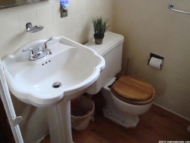 90 S 800 E, Bountiful, UT 84010 — photo 6