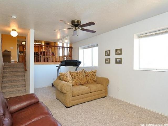 5982 W 4600 S, Hooper, UT 84315 — photo 4